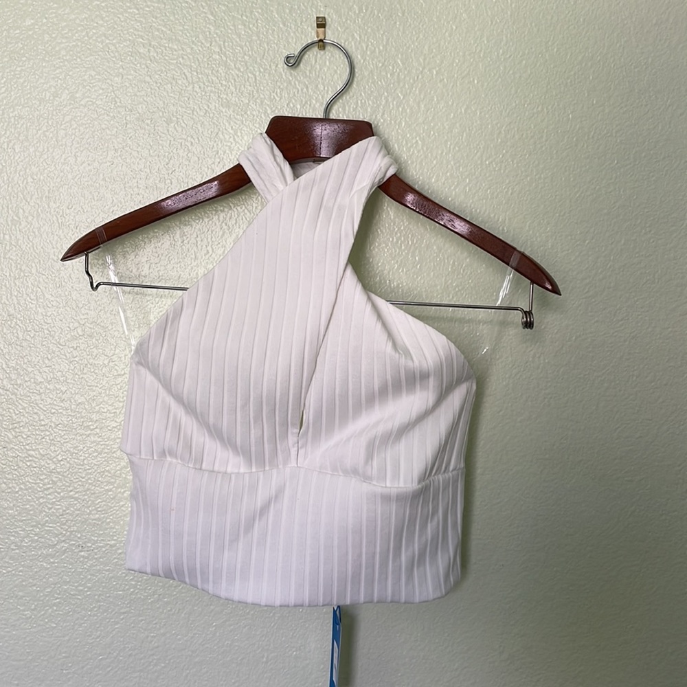 NWT Francesca’s White Halter Crop Top